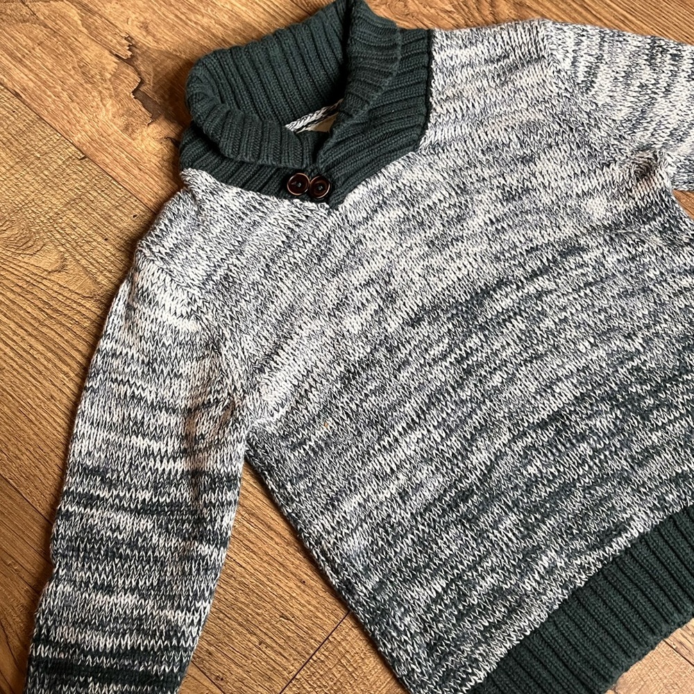 Genuine Kids Oshkosh Pullover, collared sweater